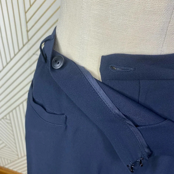 Peserico Wrap Pencil Skirt in Navy‎ Blue - Picture 4 of 12